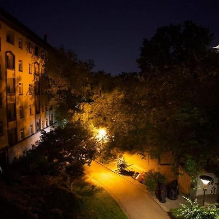 Die Kleine „Louise“ In Der Neustadt Mit Tiefgarage Dresda Exterior foto